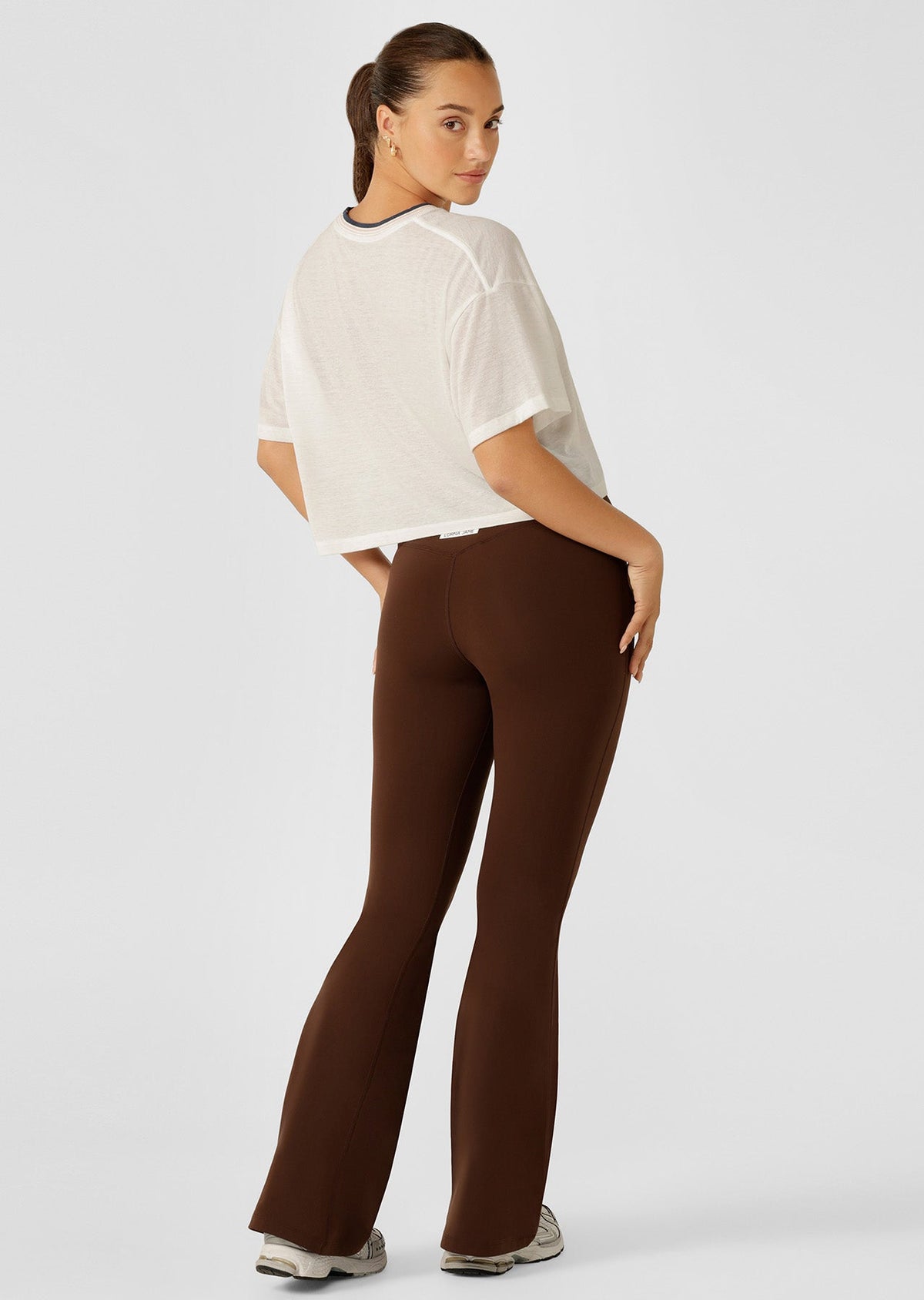 Effortless Phone Pocket Flared Leggings