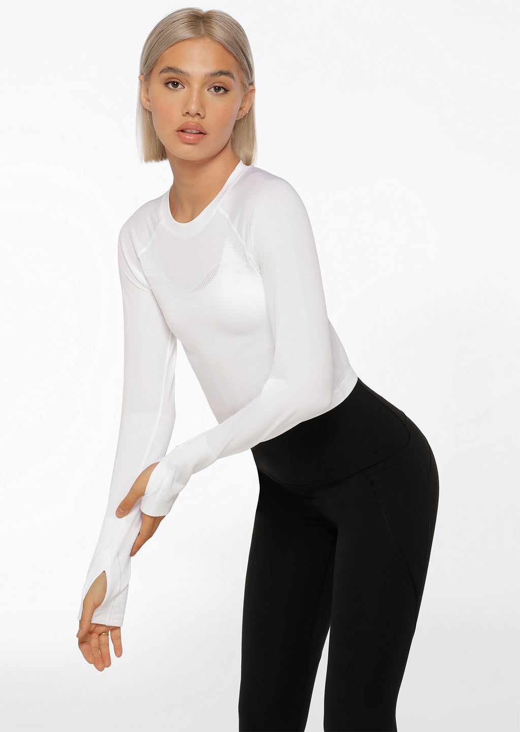 Dynamic Seamless Cropped Long Sleeve Top