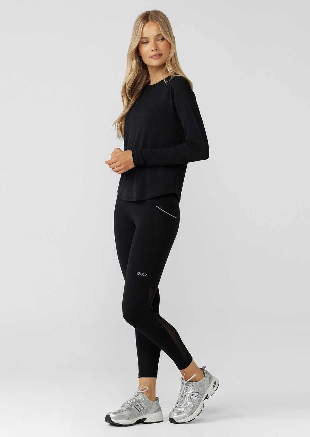 Peak Performance 3 Pocket Ankle Biter Leggings