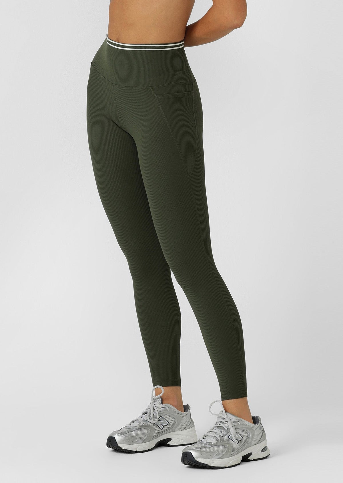 Iconic Luxe Active Rib Ankle Biter Leggings