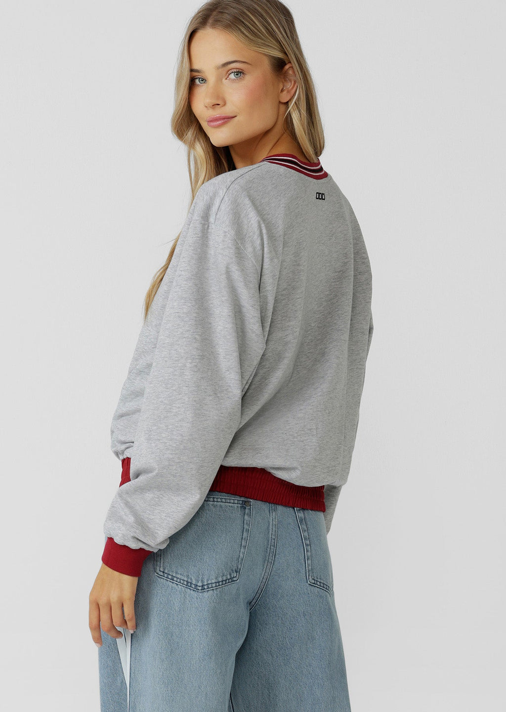 Home Run V Neck Popover