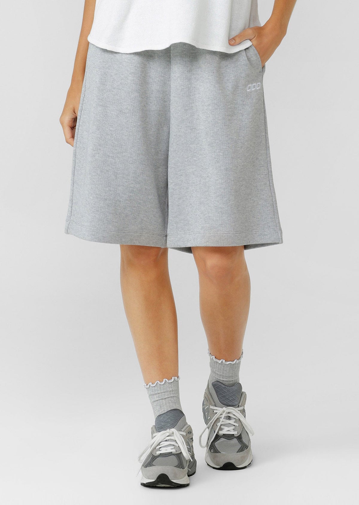 Daily Motion Longline Shorts