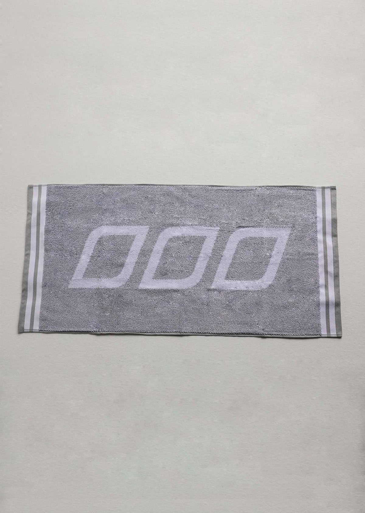 Icon Sweat Towel