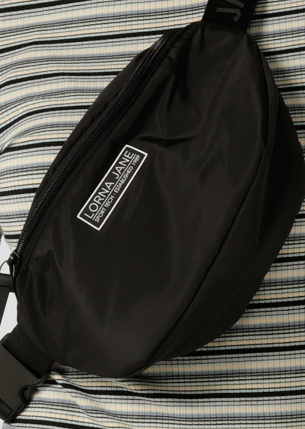 Essential Belt Bag