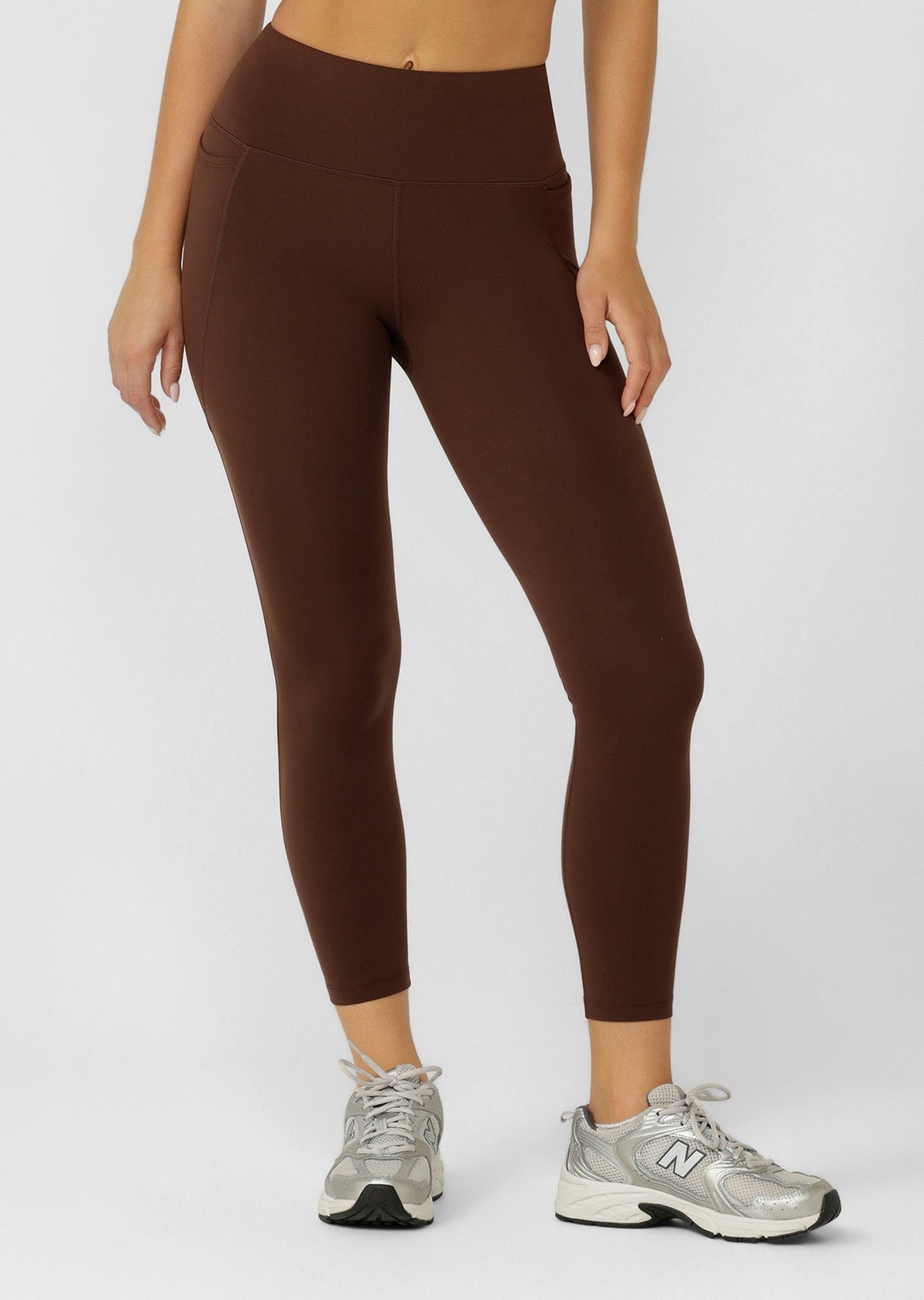Amy No Chafe Phone Pocket Ankle Biter Leggings