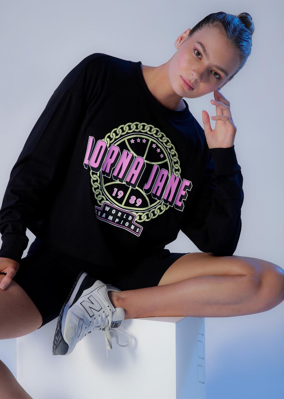 Chain Cropped Long Sleeve Top