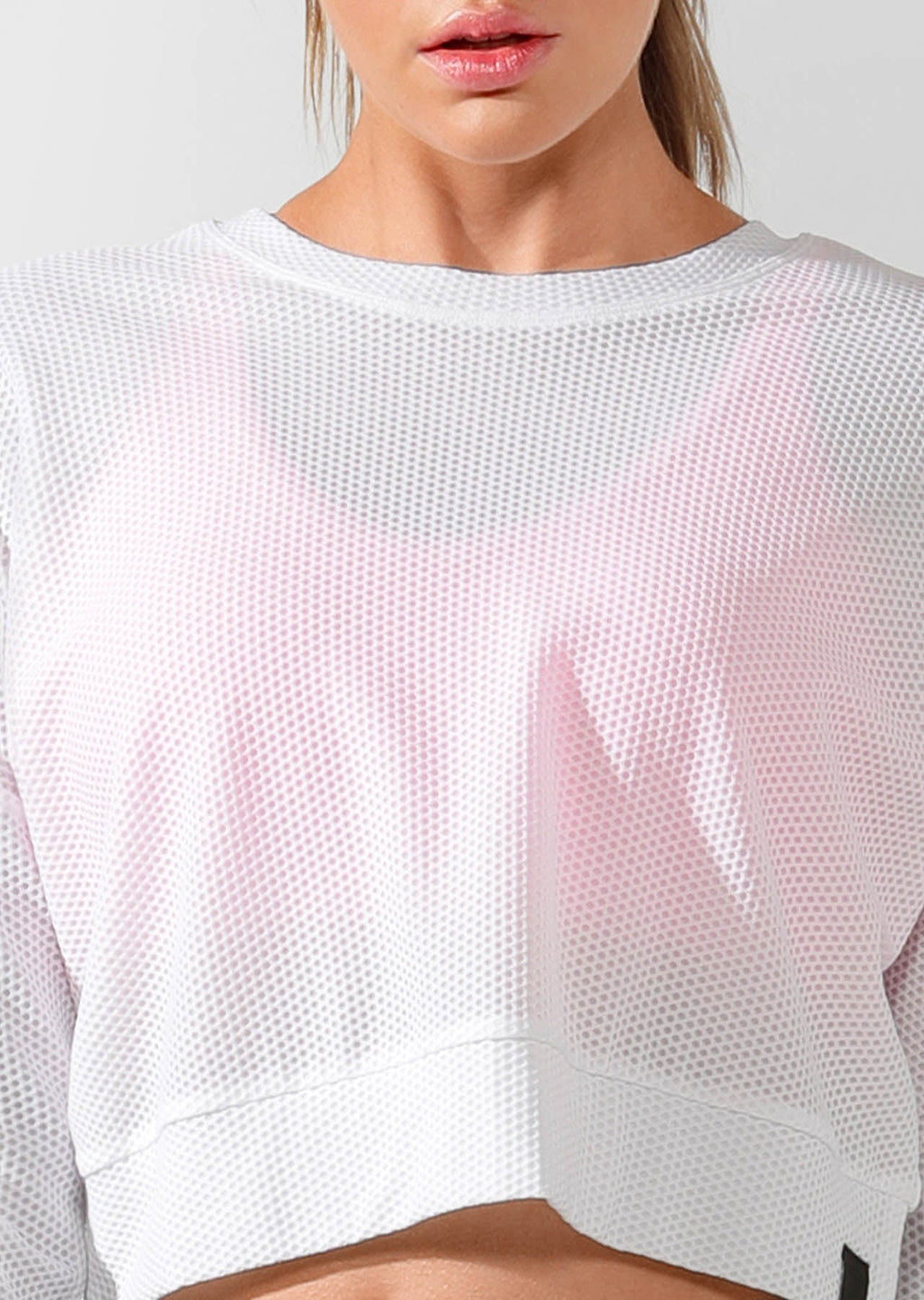 Action Mesh Cropped Active Top