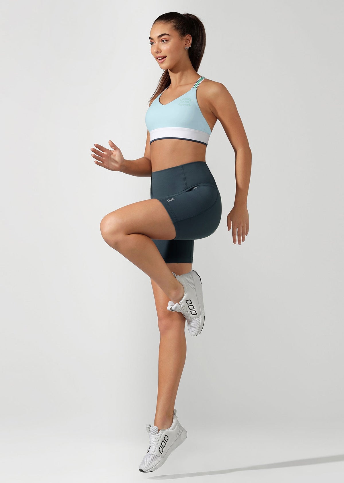 Classic Support Sports Bra