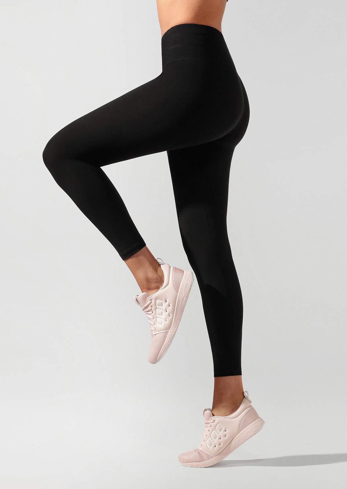 Core Support Ankle Biter Tight