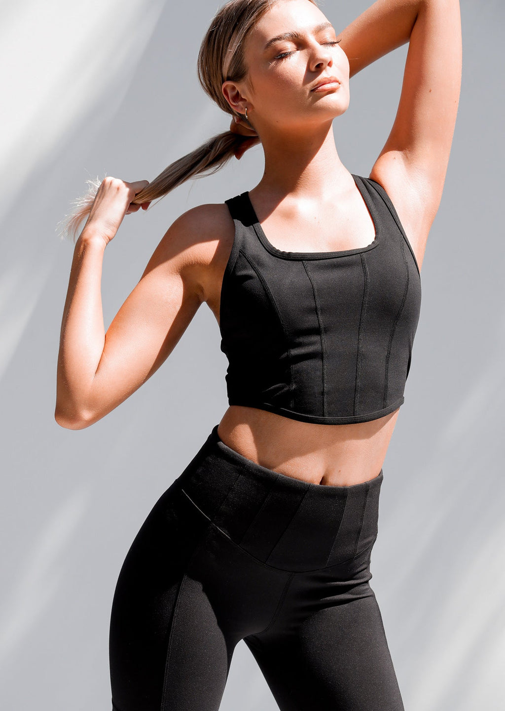 Curve Defining Ankle Biter Leggings