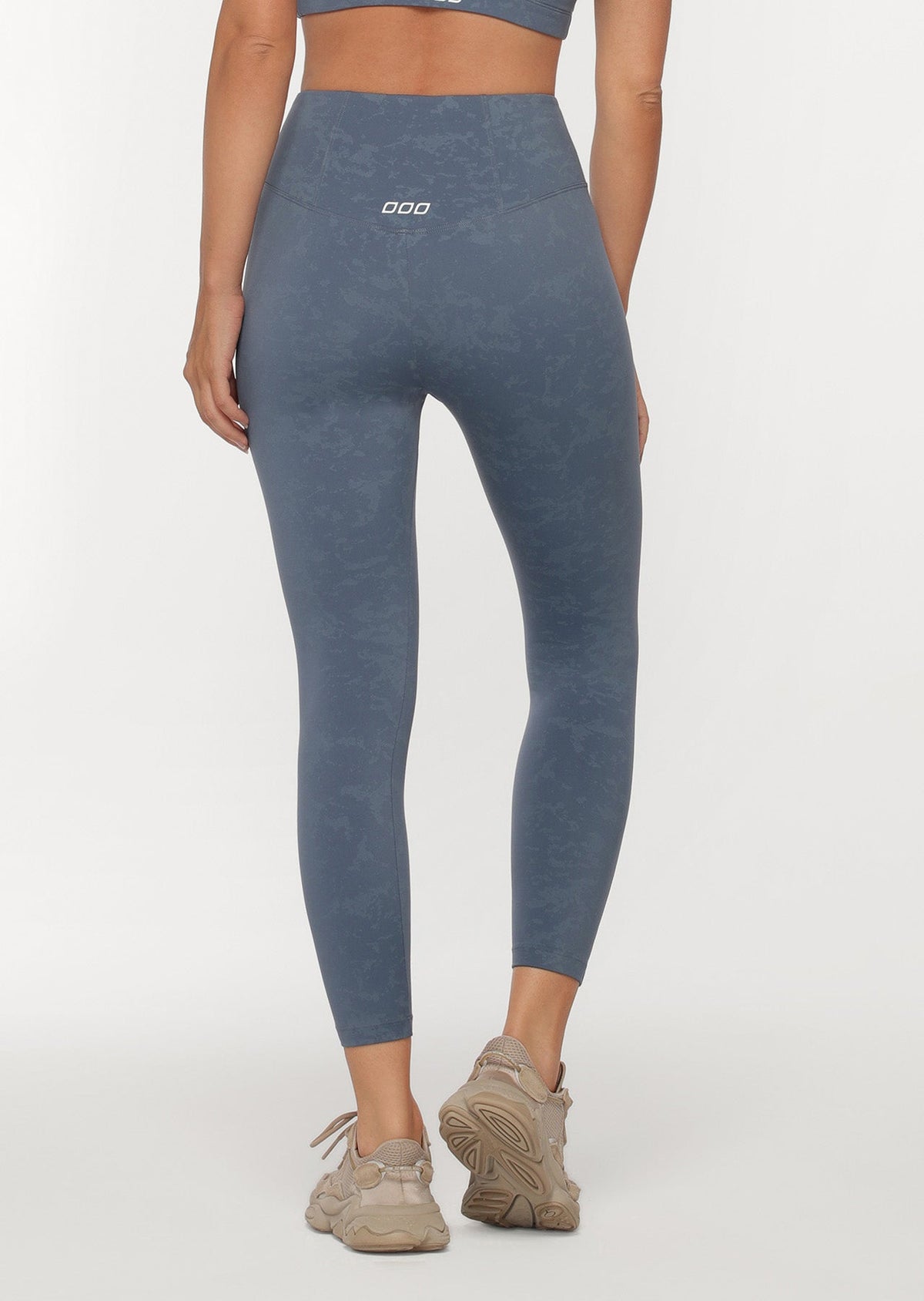 Curve Defining Ankle Biter Leggings