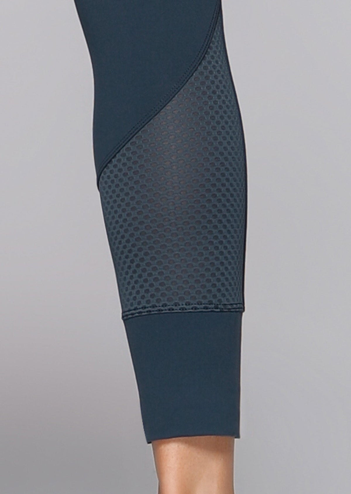 Deena Core Ankle Biter Tight