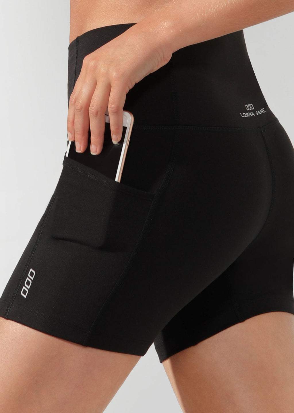 Everyday Short Tight