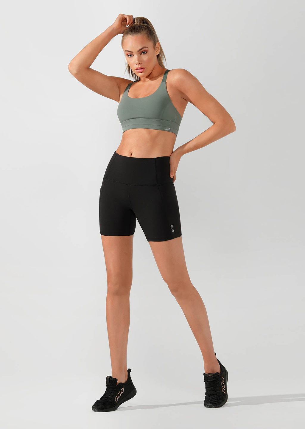 Everyday Short Tight