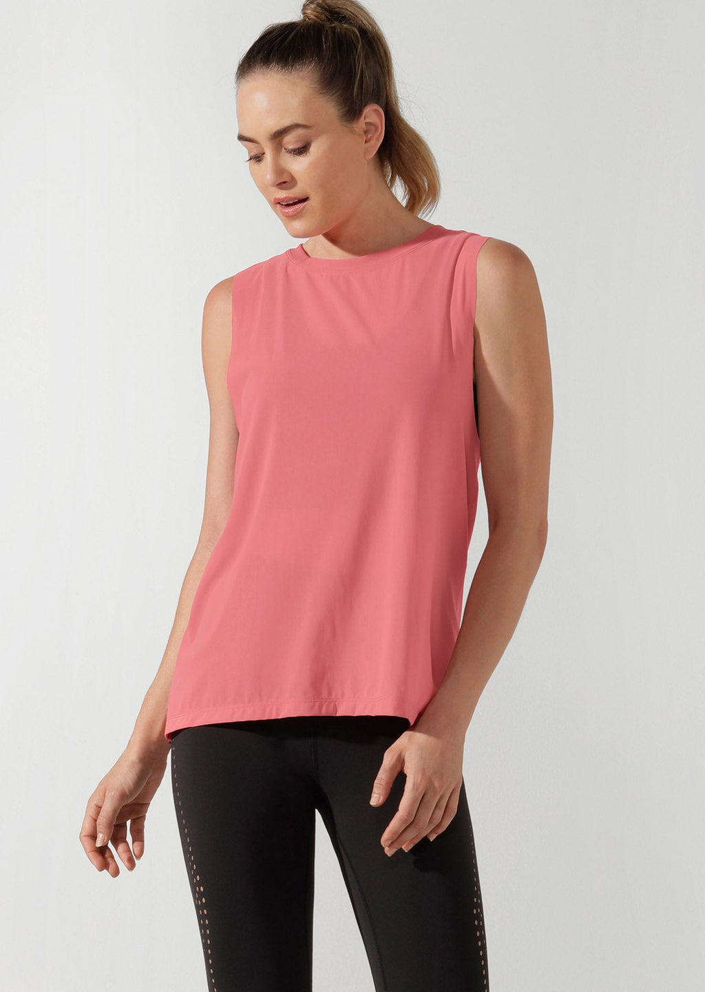 Flow Mesh Tank