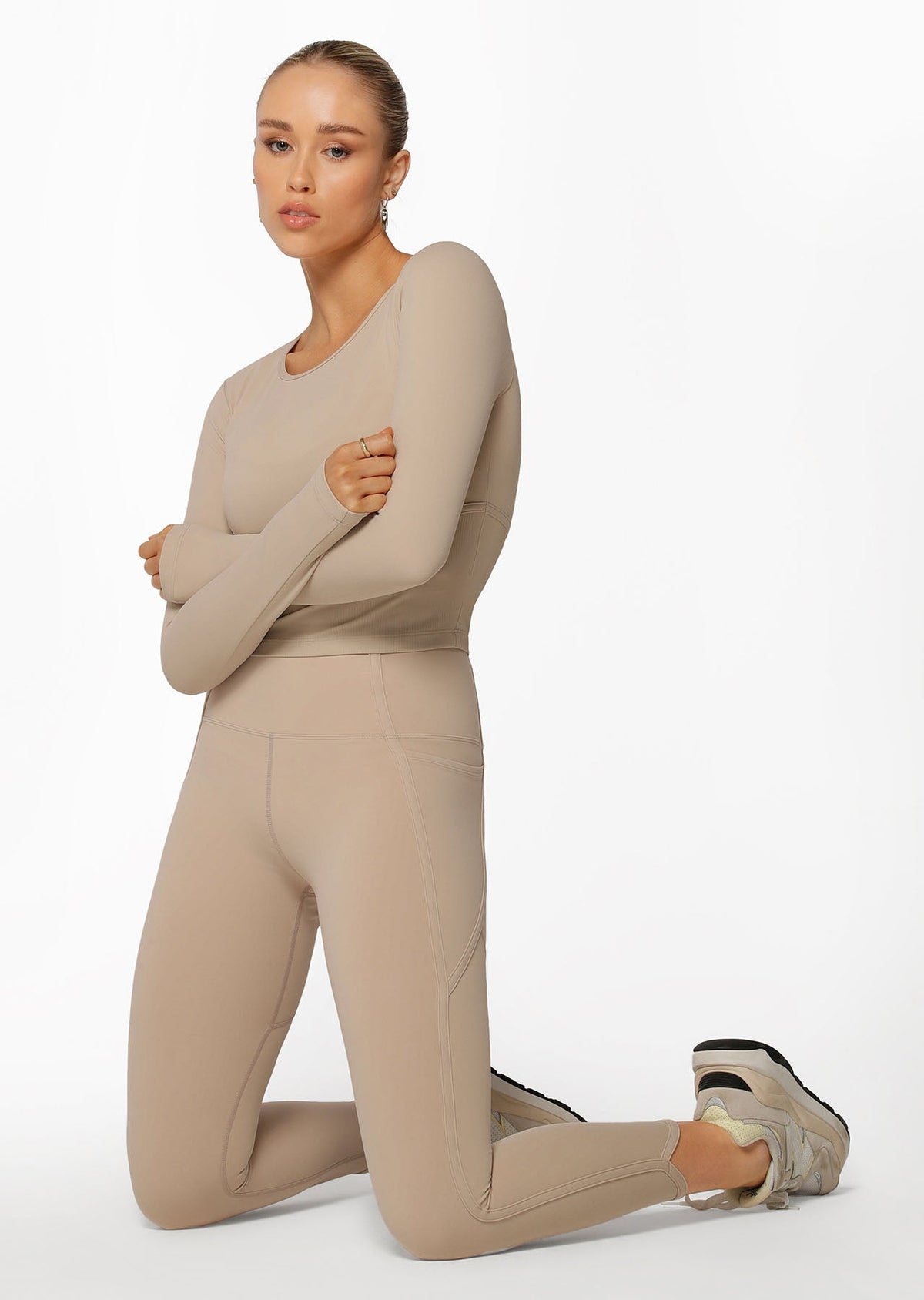 Hi-Fold Booty Ankle Biter Leggings