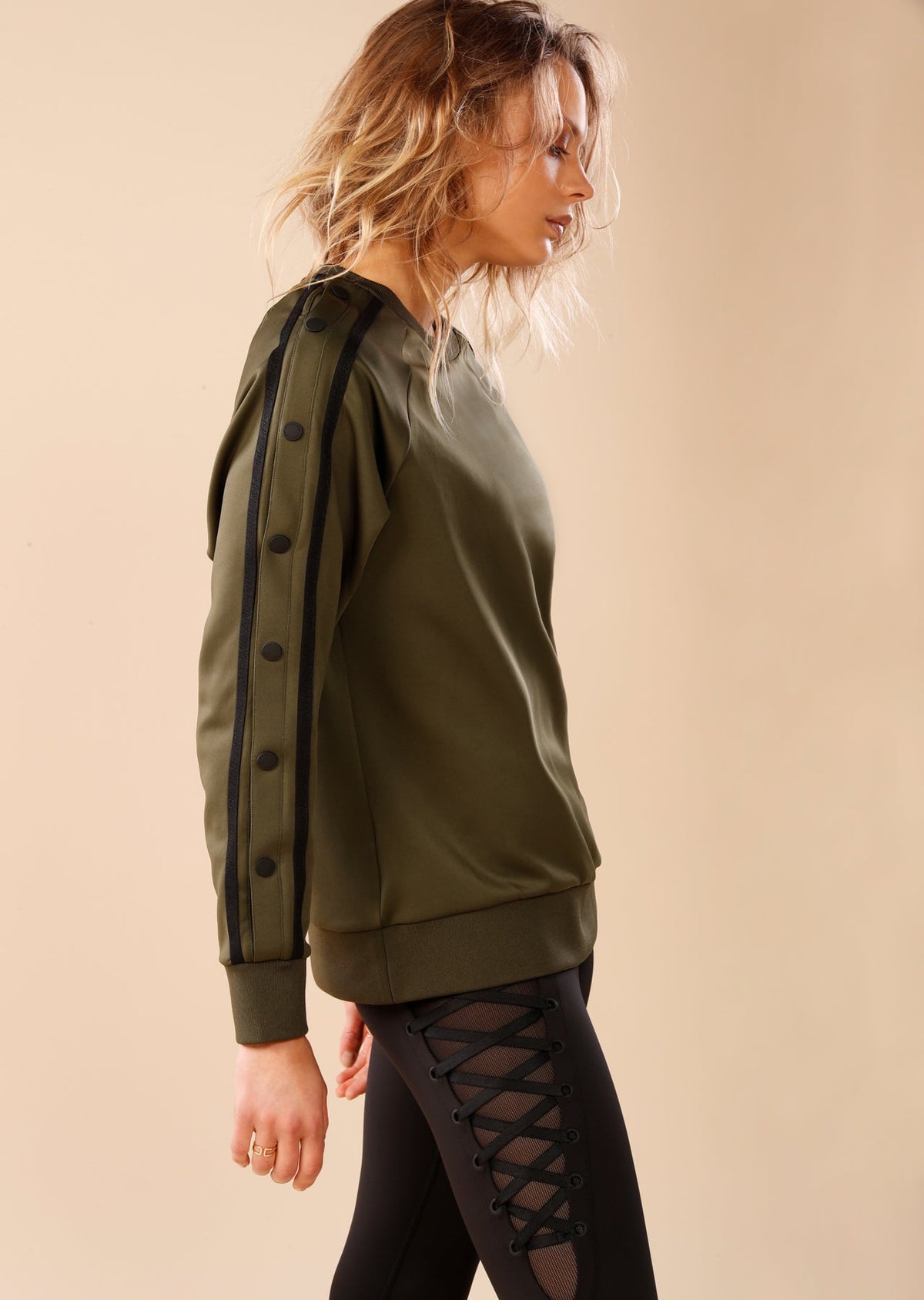 Highline L/Slv Snap Top