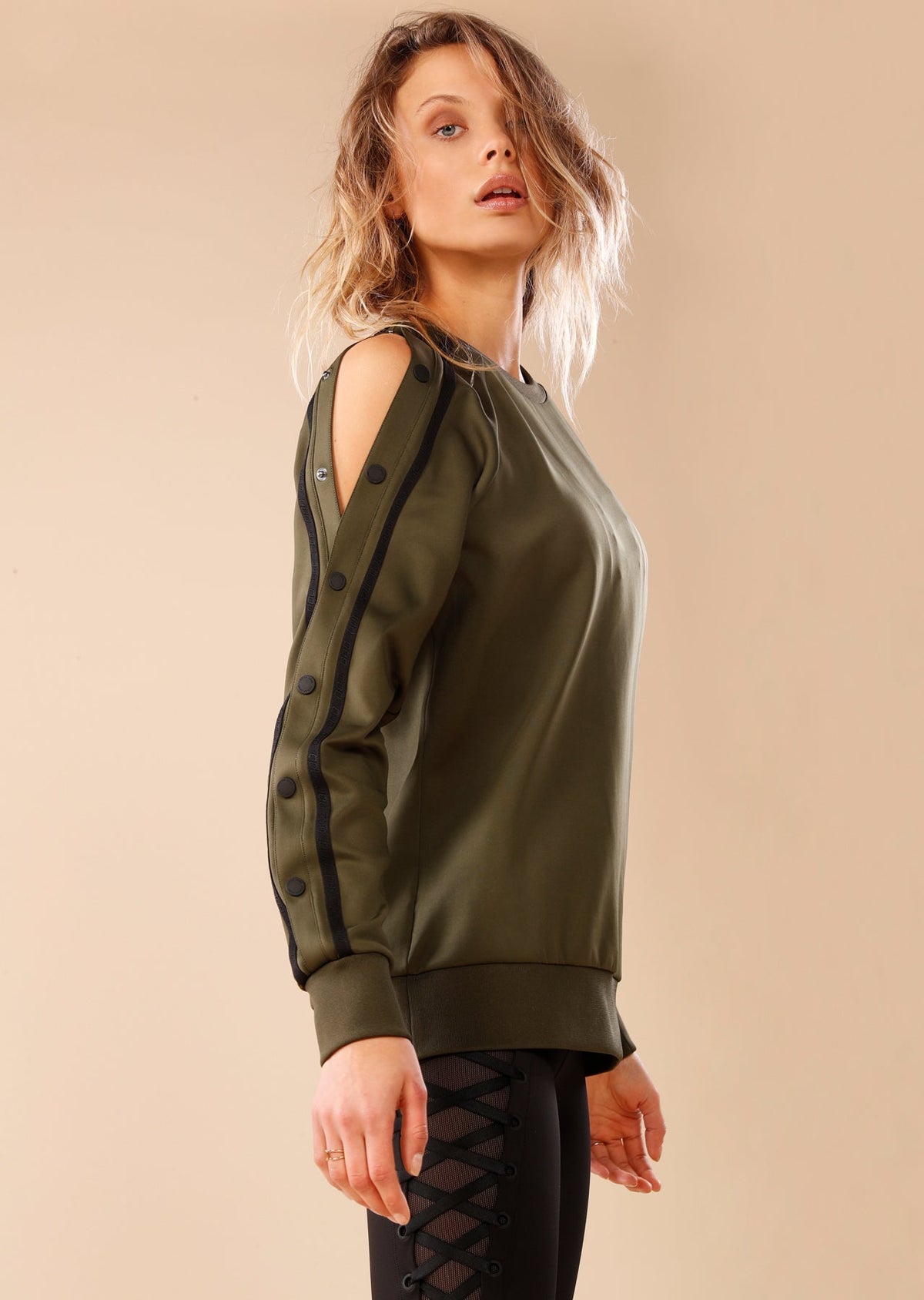 Highline L/Slv Snap Top
