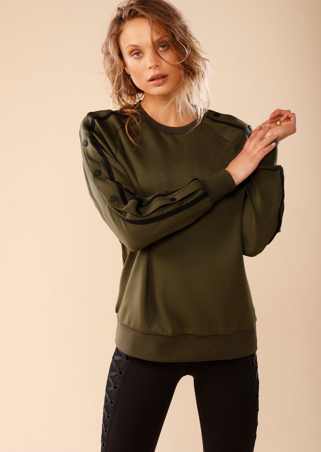 Highline L/Slv Snap Top
