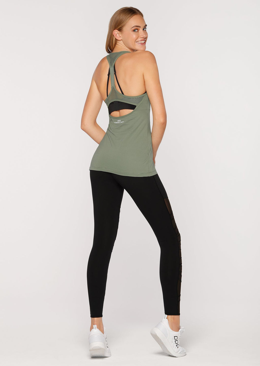 Hypnotic Excel Tank