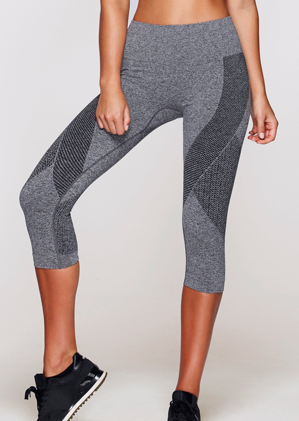 Izzy Seamless 3/4 Tight