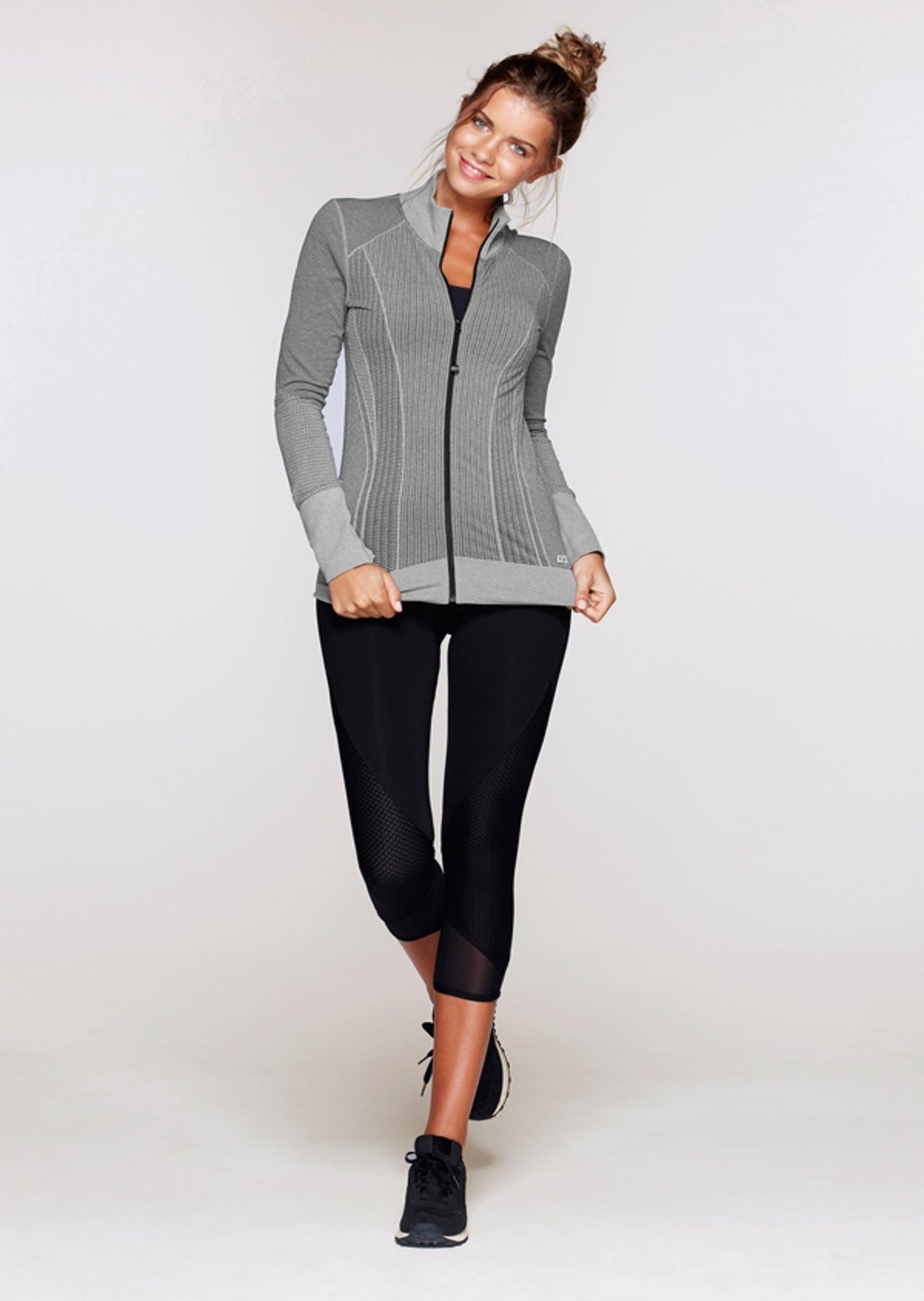 Izzy Seamless Zip Through