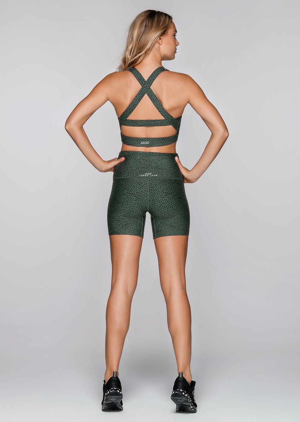 Leo Short Tight