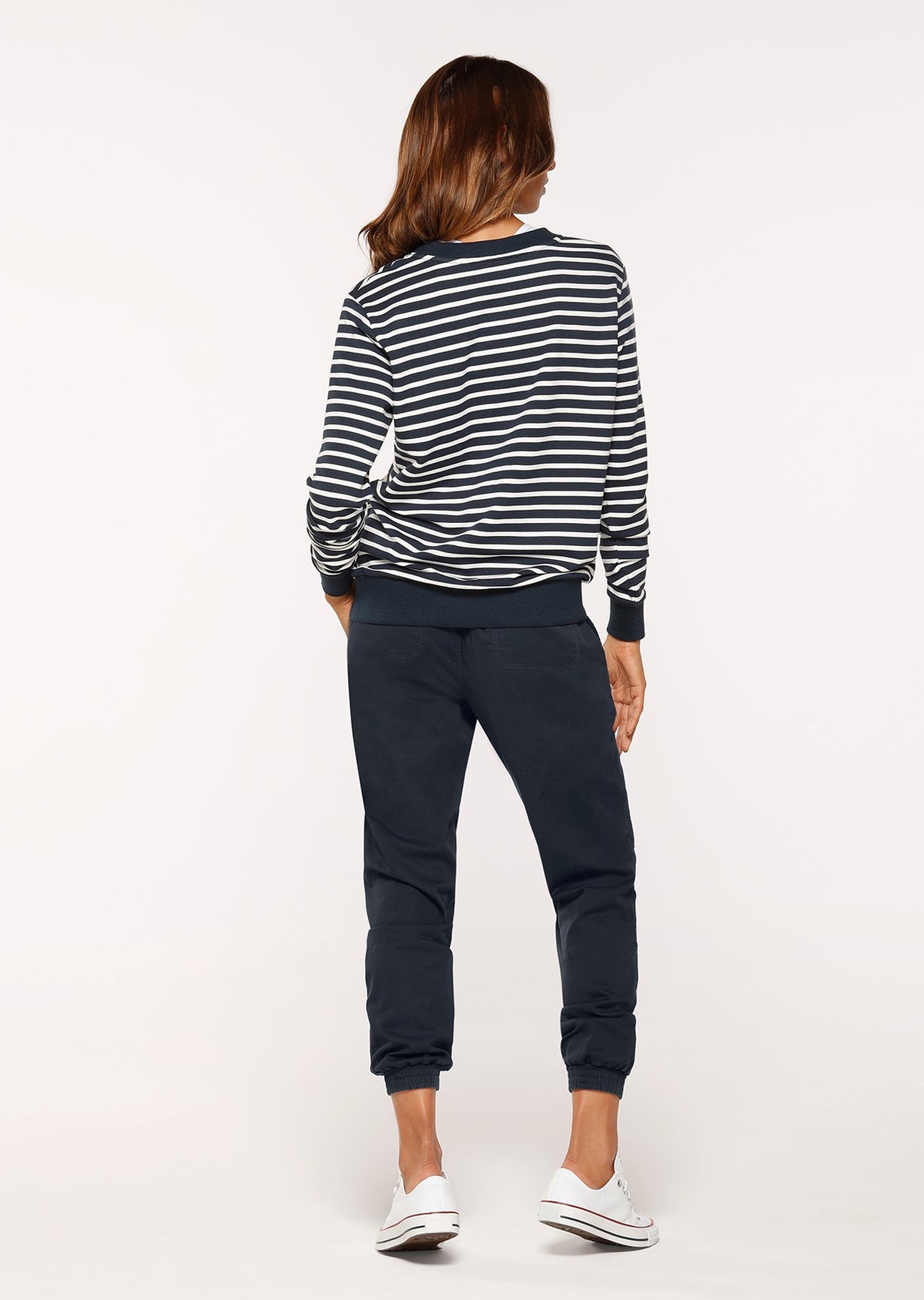 LJ Crest Sweat Top