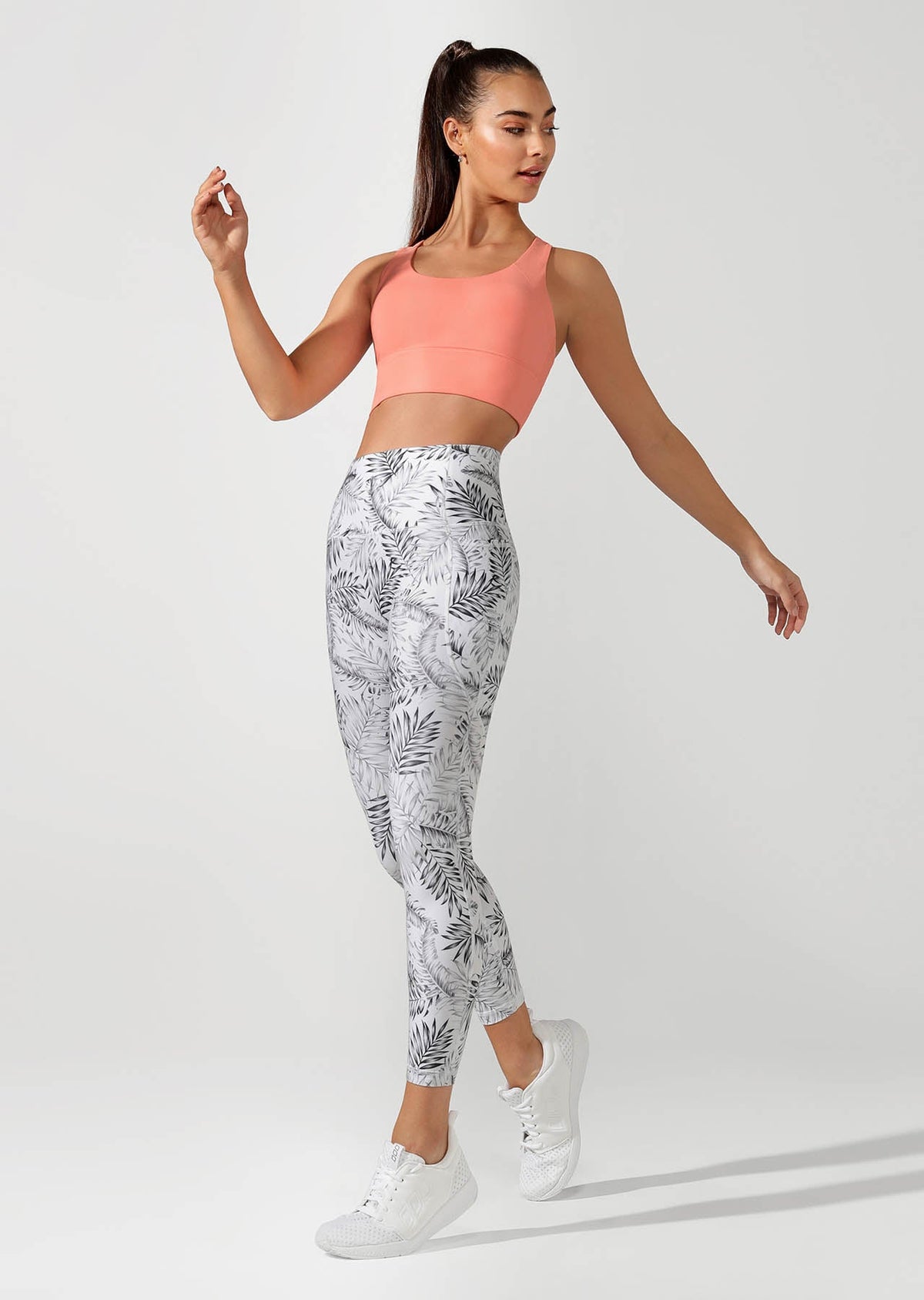 Minimal Long Line Racer Sports Bra
