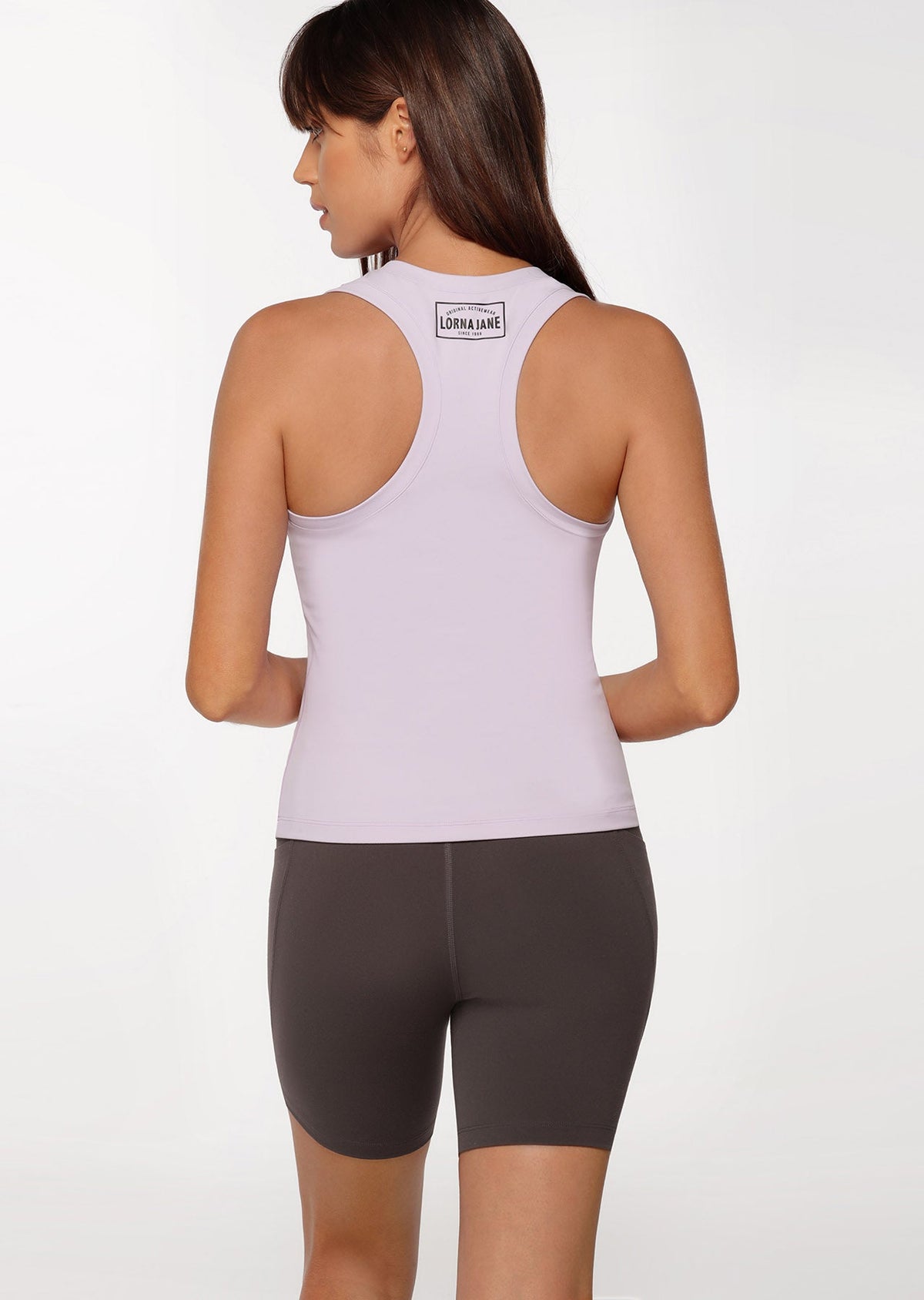 Notch Active Tank