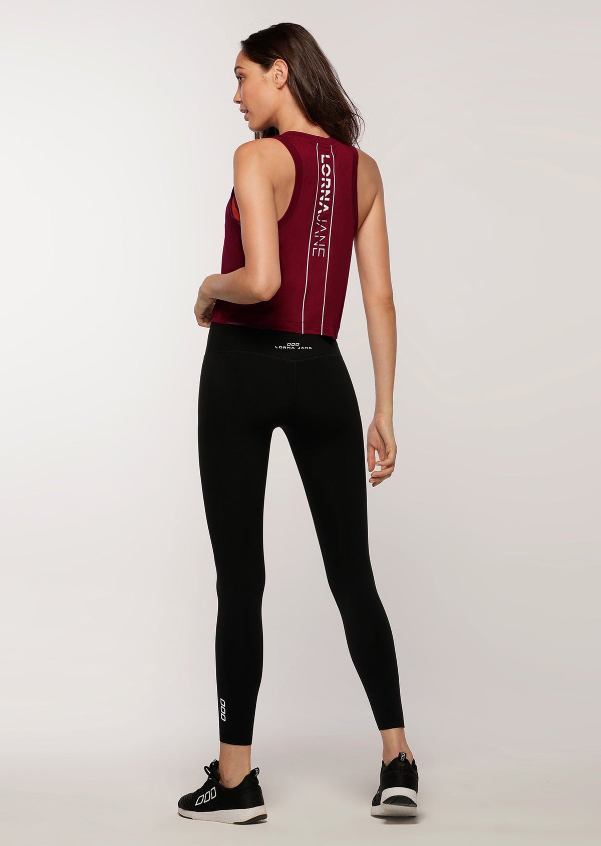 Perfect LJ Cropped Tank